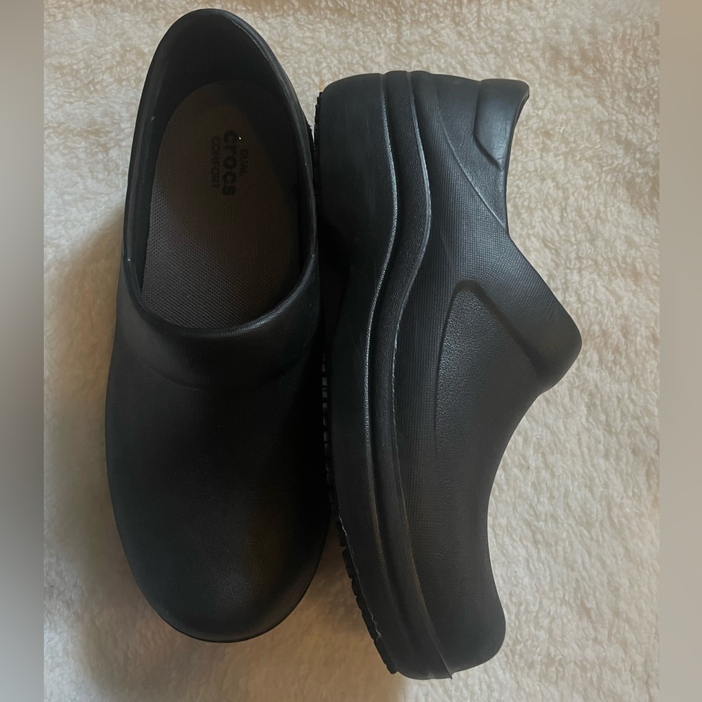 Dual Comfort Crocs- work croc edition
